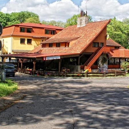 Zajazd Ostep Gorzyń Extérieur photo