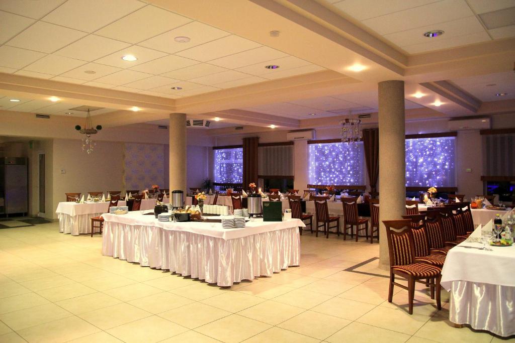 Zajazd Ostep Gorzyń Extérieur photo
